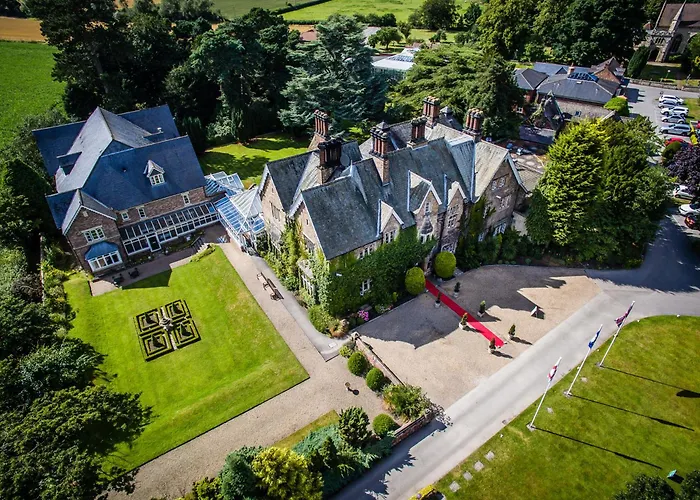 Parsonage & SpaSpa Hotel